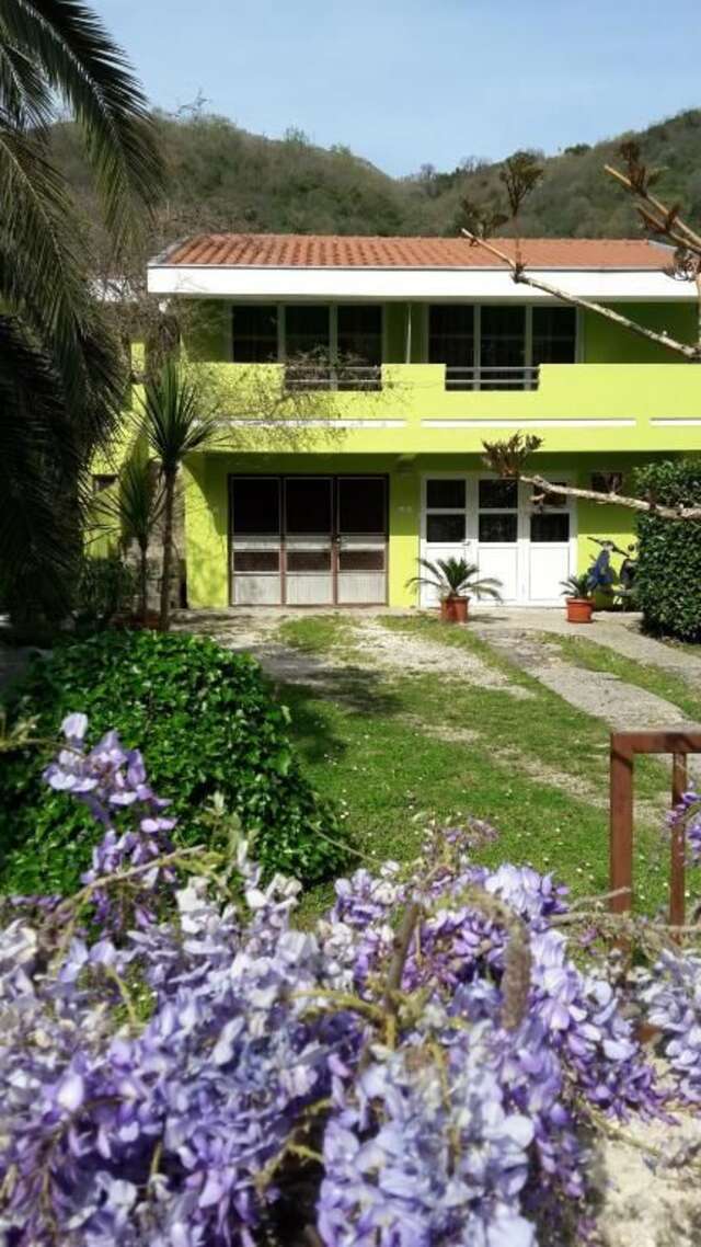 Апартаменты Apartmani Mandić Биела-43
